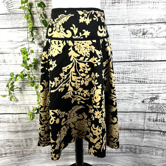 Jones Wear Dresses & Skirts - Jones Wear Skirt size 8 Brown Black Floral Cottage Core Knee Full Modest Wedding